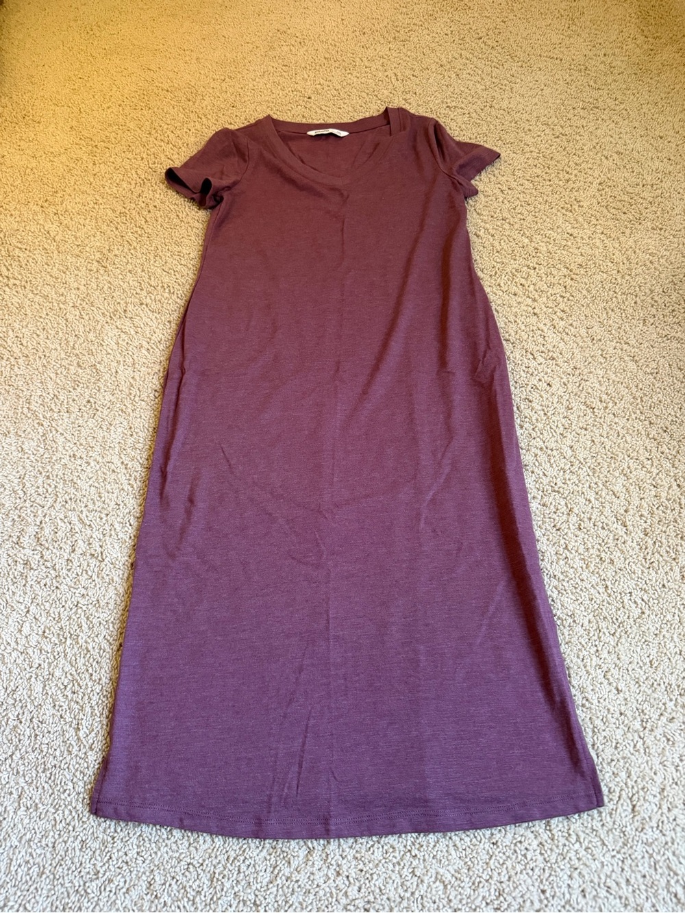 Casual Short-Sleeve Maxi Dress in Wine